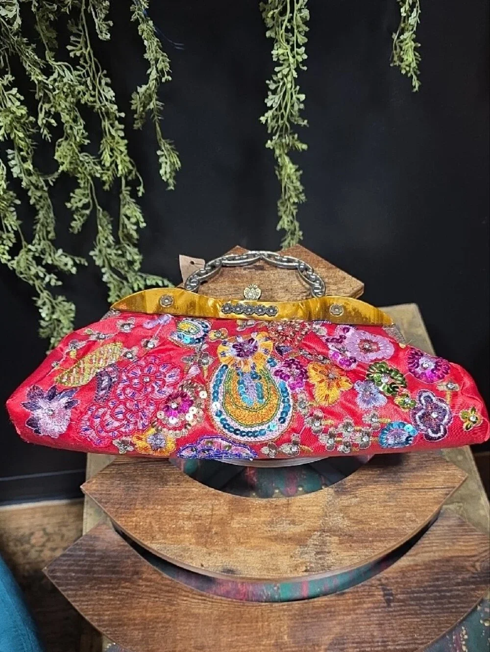 Embroidered Red Satin Floral Kiss-Lock Clutch